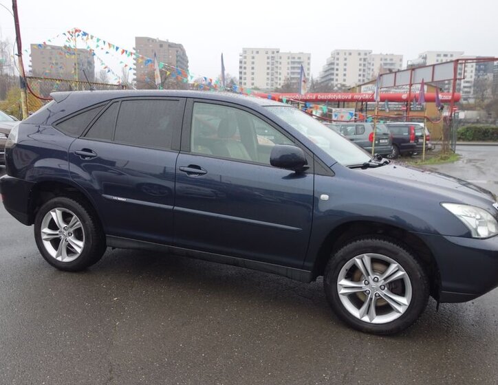 Lexus RX 400 SUV 3,3 l 155 kw