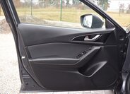 Mazda 3 Sedan / Limuzína 1,5 l 74 kw