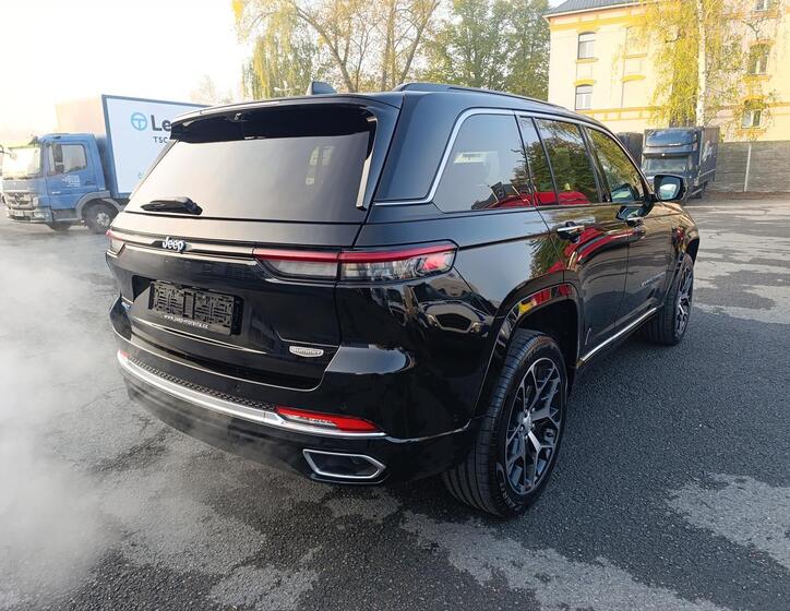 Jeep Grand Cherokee 7