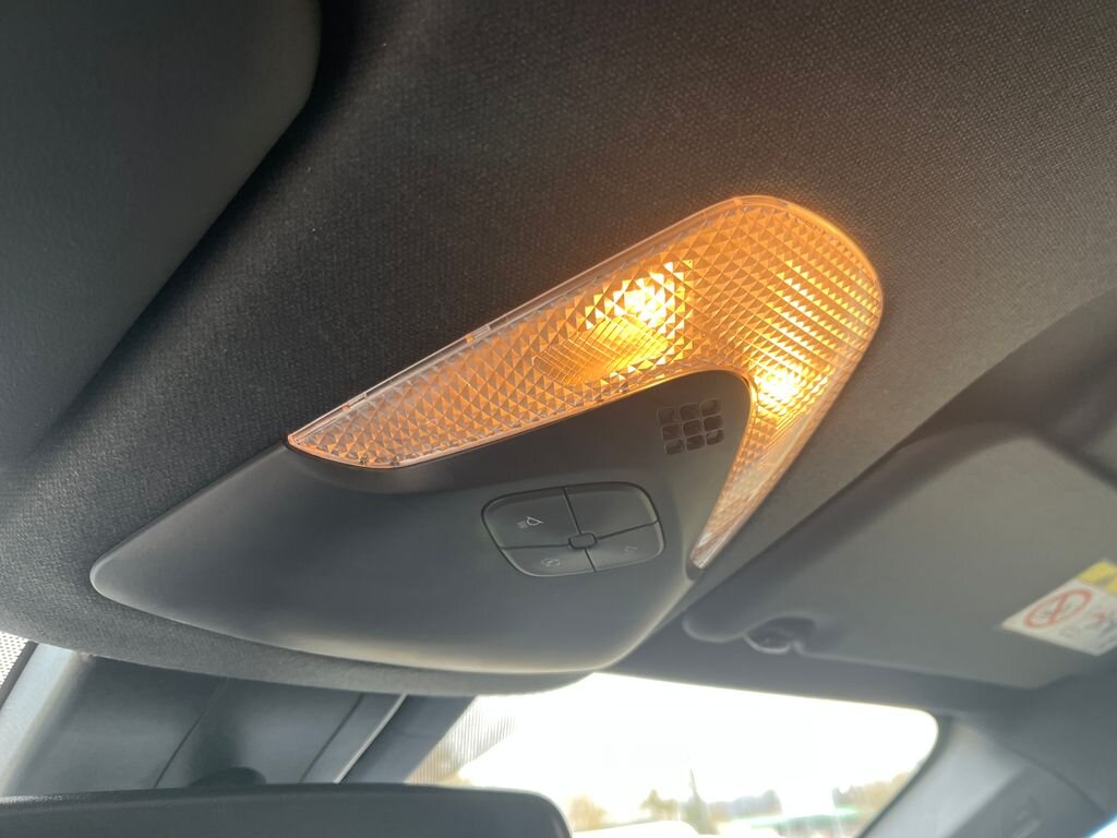 Toyota C-HR SUV / Terénní 1,8 l 72 kw