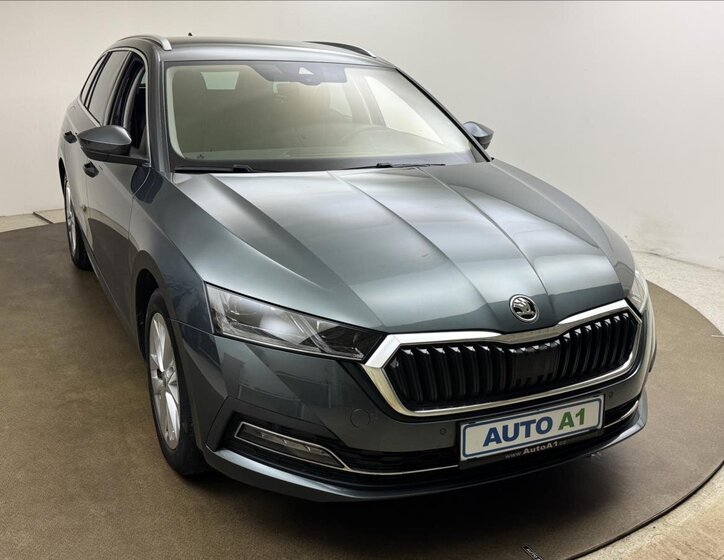 Škoda Octavia 3
