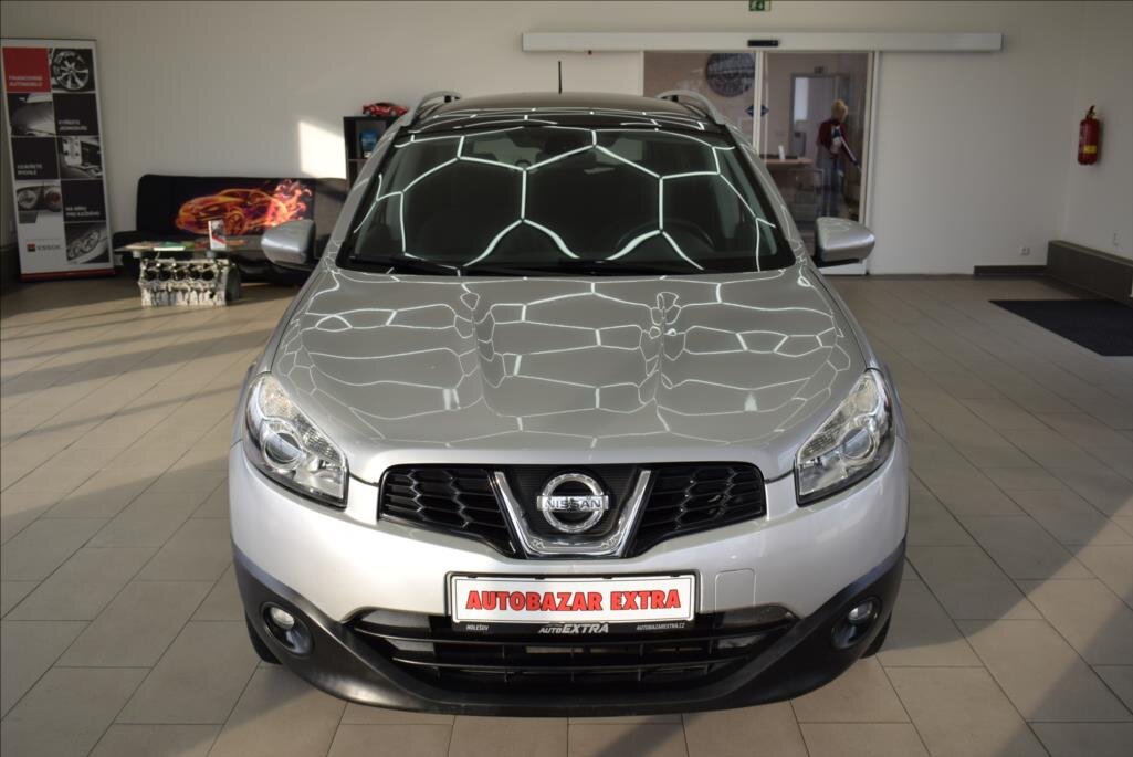 Nissan Qashqai SUV 2,0 l 104 kw