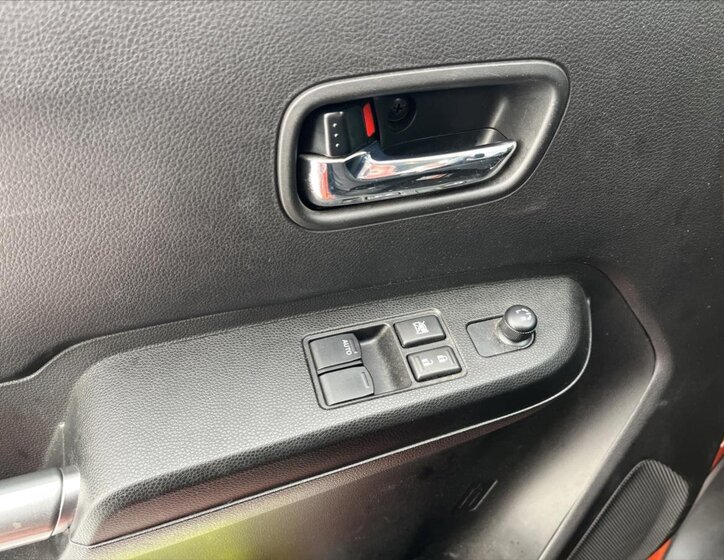 Suzuki Ignis Hatchback 1,2 l 61 kw