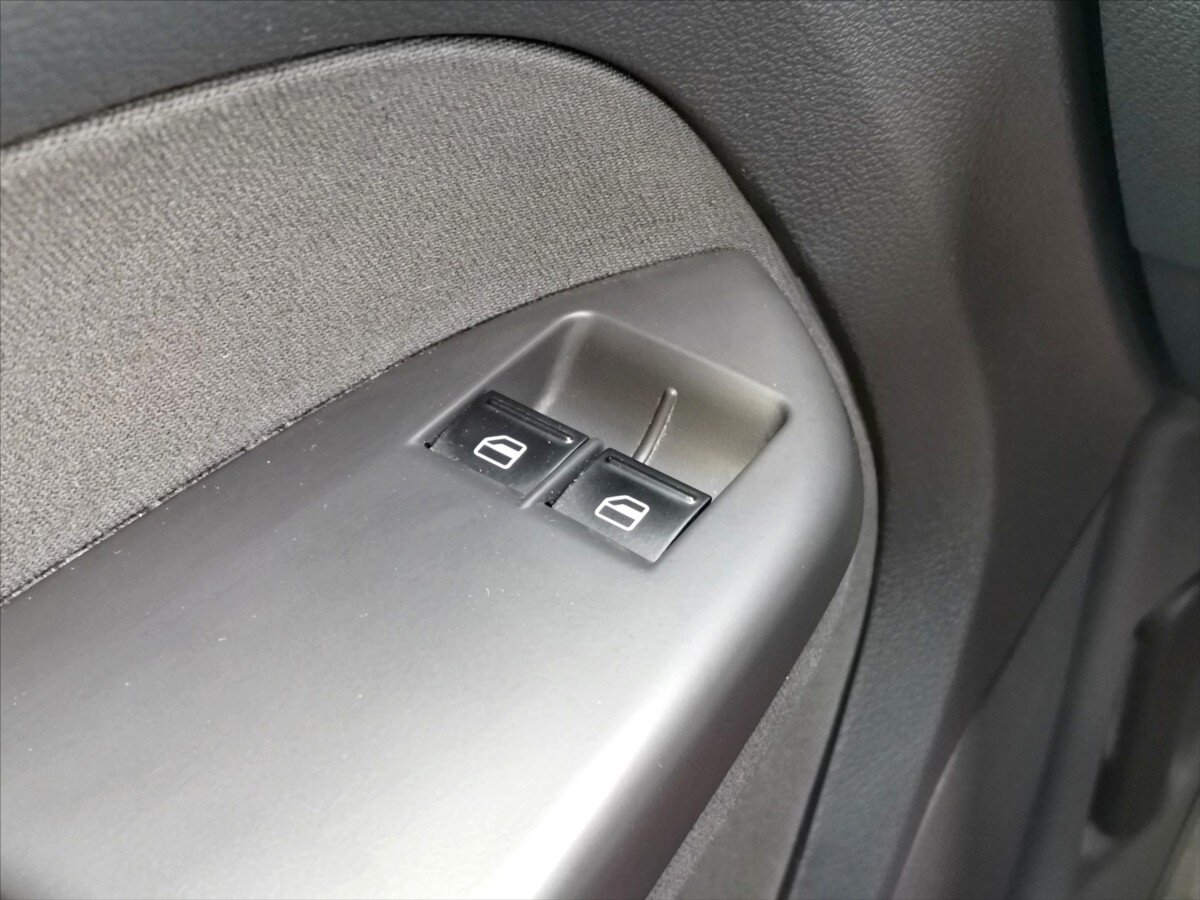 Volkswagen Caddy Pick-up 1,6 l 75 kw