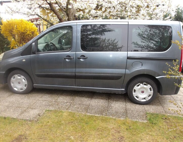 Fiat Scudo Kombi 2,0 l 100 kw