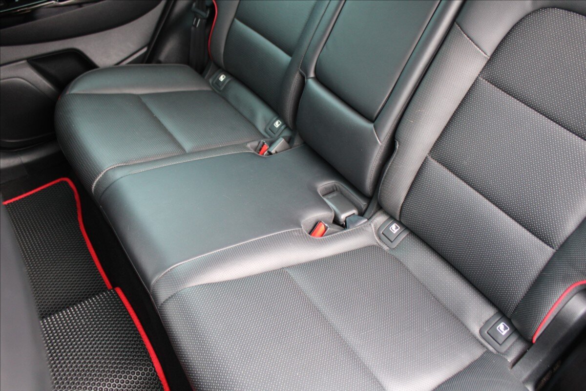 KIA Sportage SUV / Terénní 2,0 l 136 kw