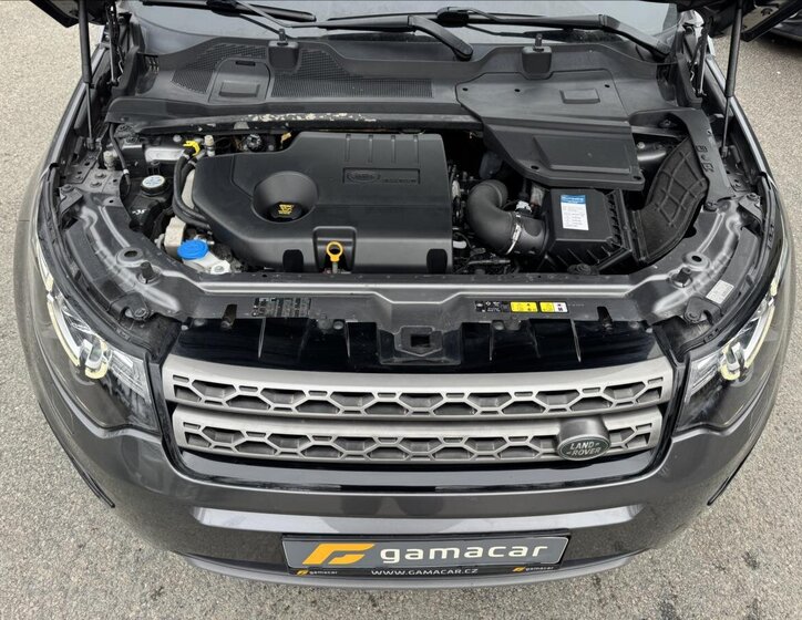 Land Rover Discovery Sport SUV 2,0 l 110 kw