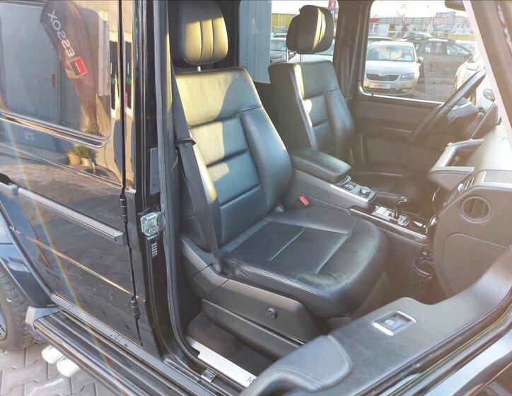 Mercedes-Benz Třídy G SUV / Terénní 3,0 l 155 kw