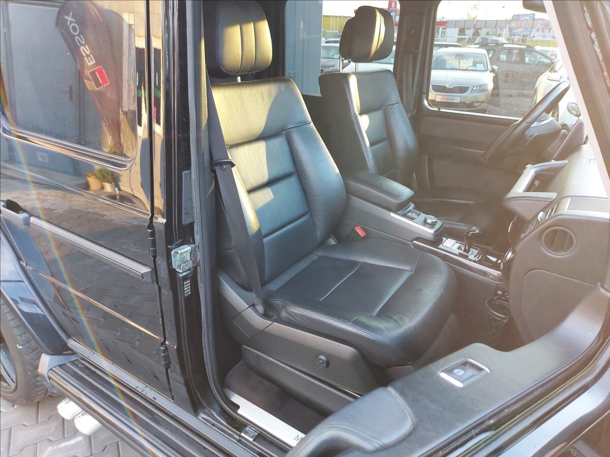 Mercedes-Benz Třídy G SUV / Terénní 3,0 l 155 kw