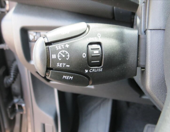 Citroën C5 Aircross SUV / Terénní 1,5 l 96 kw