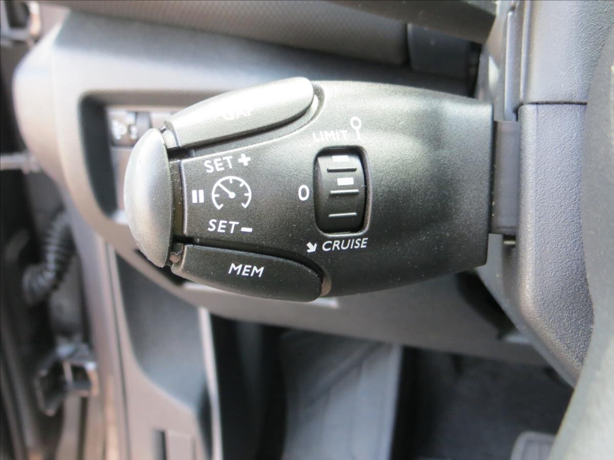 Citroën C5 Aircross SUV / Terénní 1,5 l 96 kw