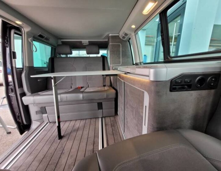 Volkswagen California VAN-Minibus 2,0 l 150 kw