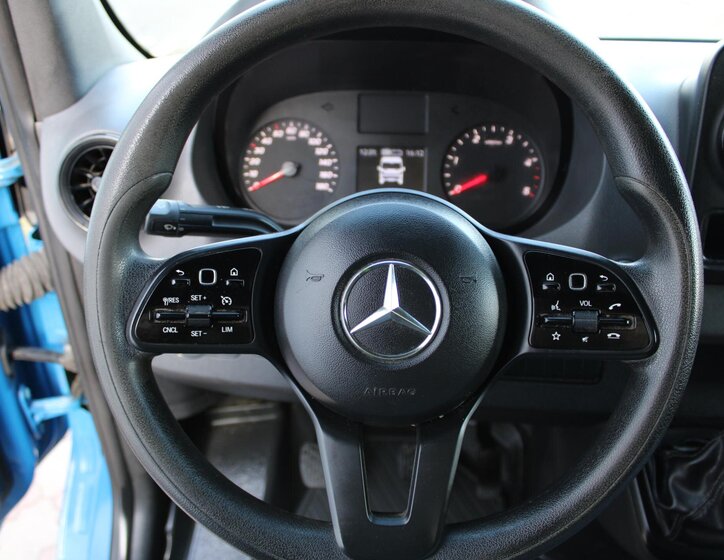 Mercedes-Benz Sprinter Užitková 2,1 l 120 kw