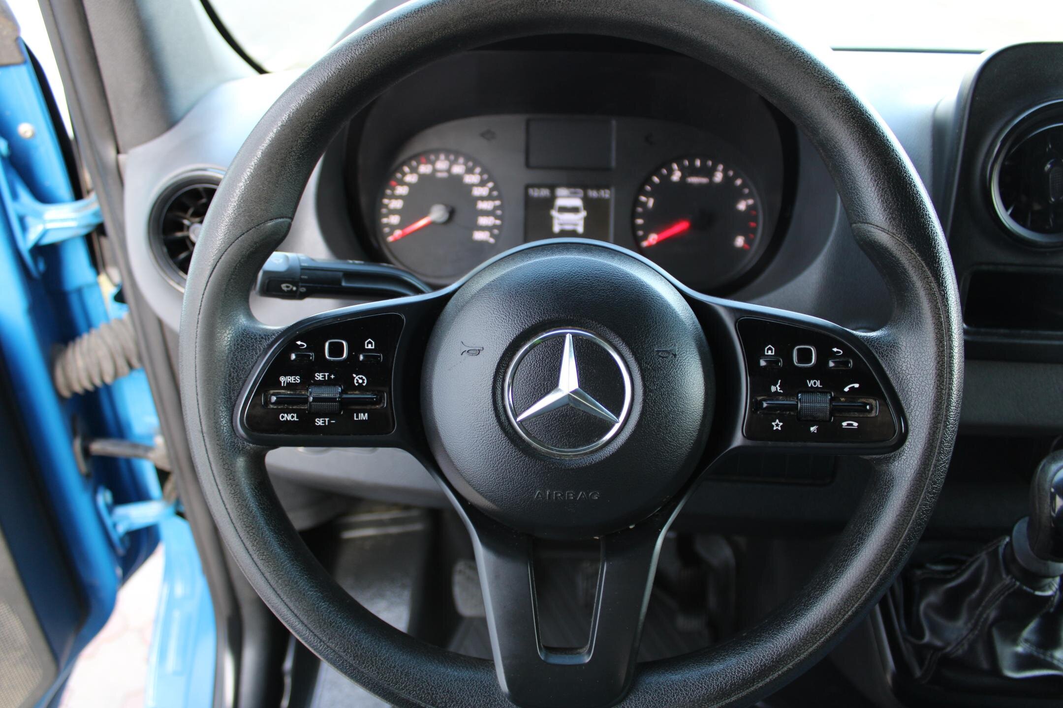 Mercedes-Benz Sprinter Užitková 2,1 l 120 kw