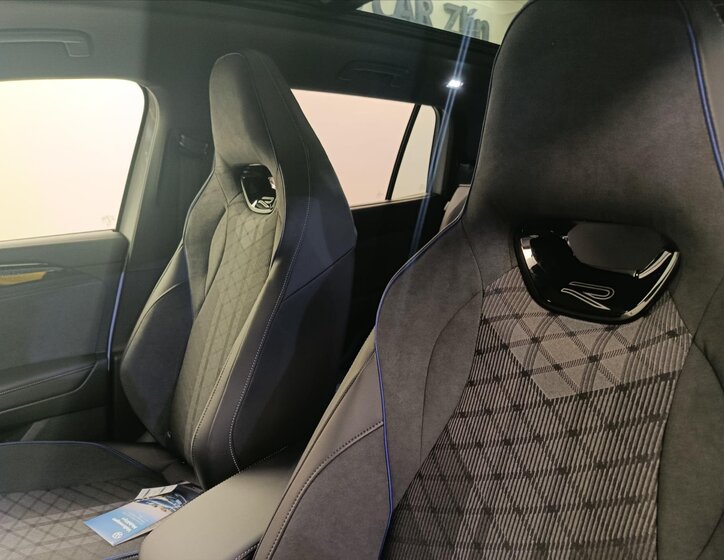 Volkswagen Tayron SUV / Terénní 2,0 l 150 kw