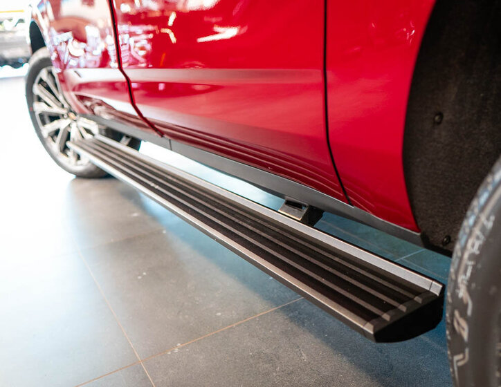 Chevrolet Suburban SUV 6,2 l 313 kw