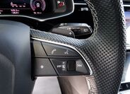 Audi Q8 17