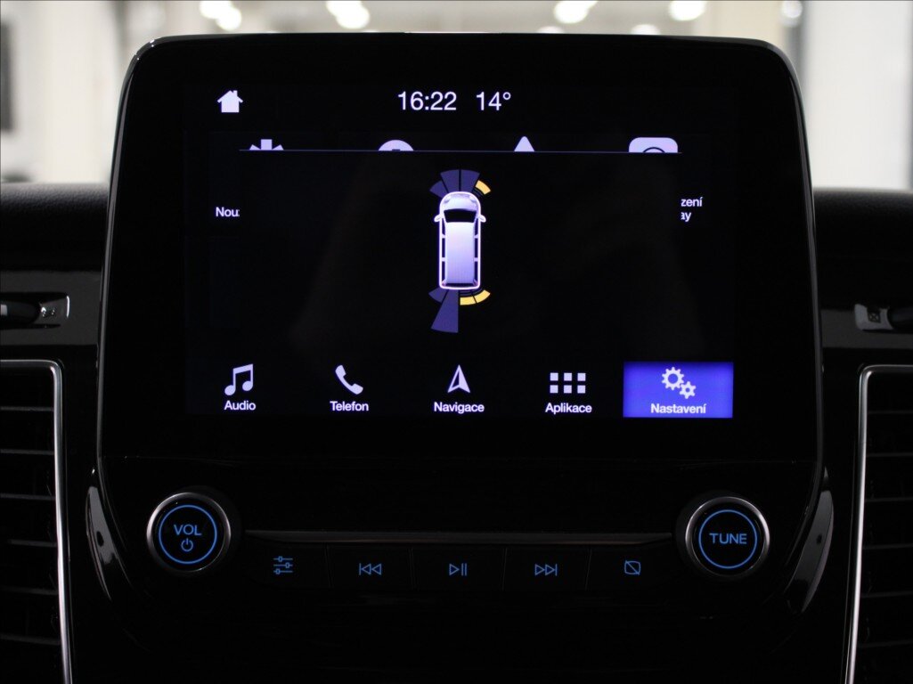 Ford Tourneo Custom MPV 2,0 l 136 kw