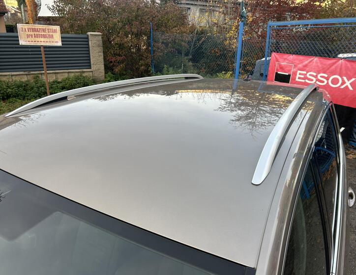 Volkswagen Touran 20