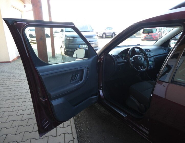 Škoda Roomster Kombi 1,2 l 63 kw