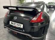 Nissan 370 Z 24
