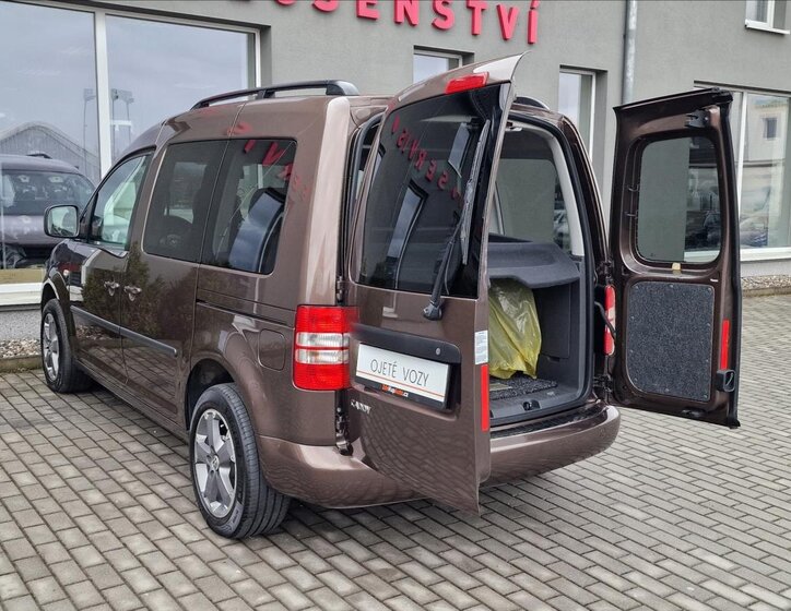 Volkswagen Caddy Kombi 1,6 l 75 kw