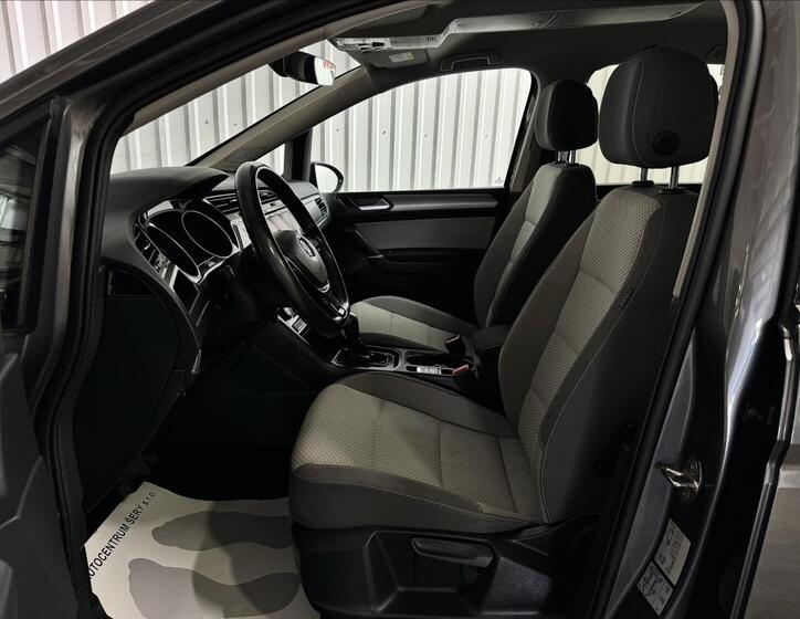 Volkswagen Touran 30