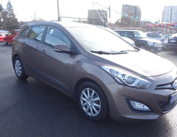Hyundai i30 8