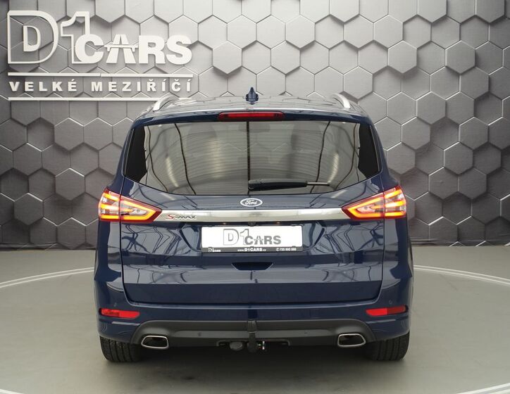 Ford S-MAX 4