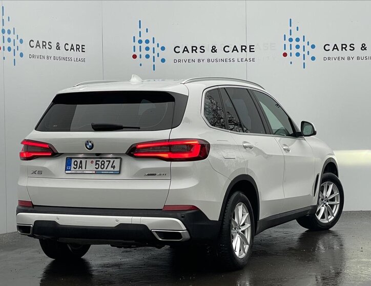 BMW X5 SUV 3,0 l 245 kw