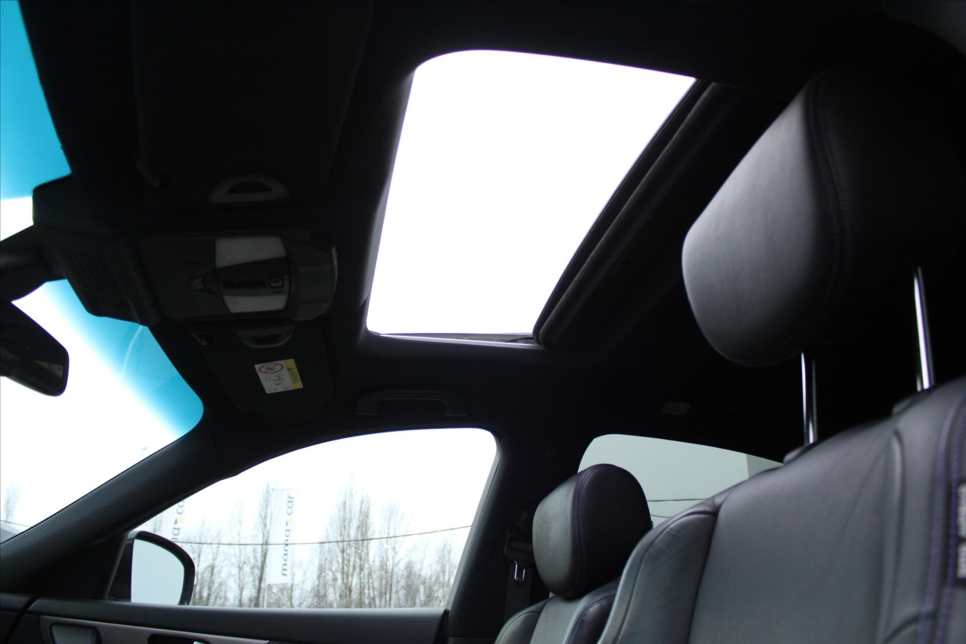 Infiniti QX70 SUV 3,0 l 175 kw