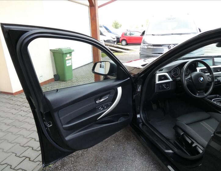 BMW Řada 3 21