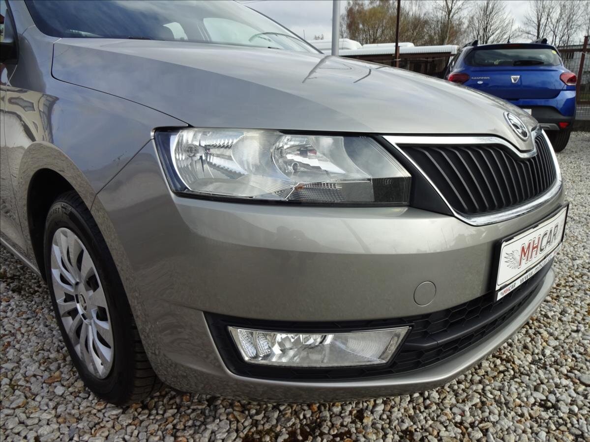 Škoda Rapid Sedan / Limuzína 1,2 l 66 kw