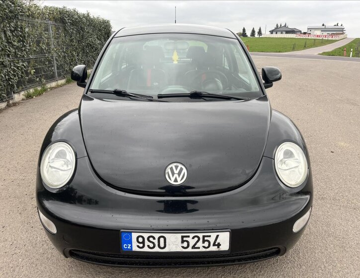 Volkswagen New Beetle Hatchback 1,6 l 74 kw