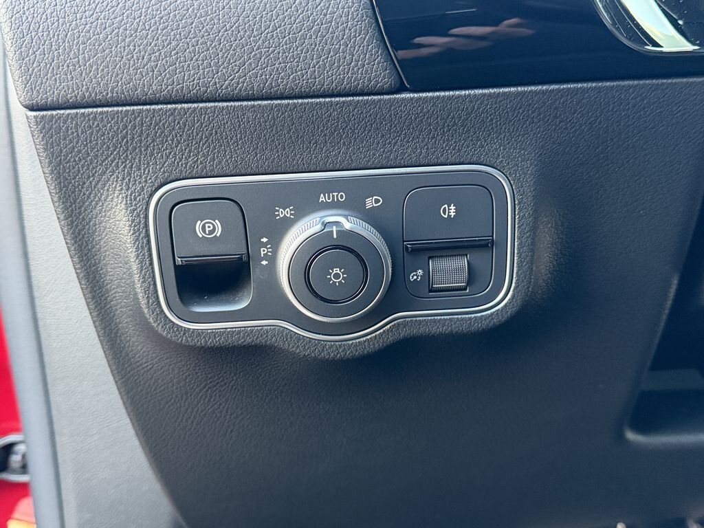 Mercedes-Benz EQA SUV / Terénní 0,0 140 kw