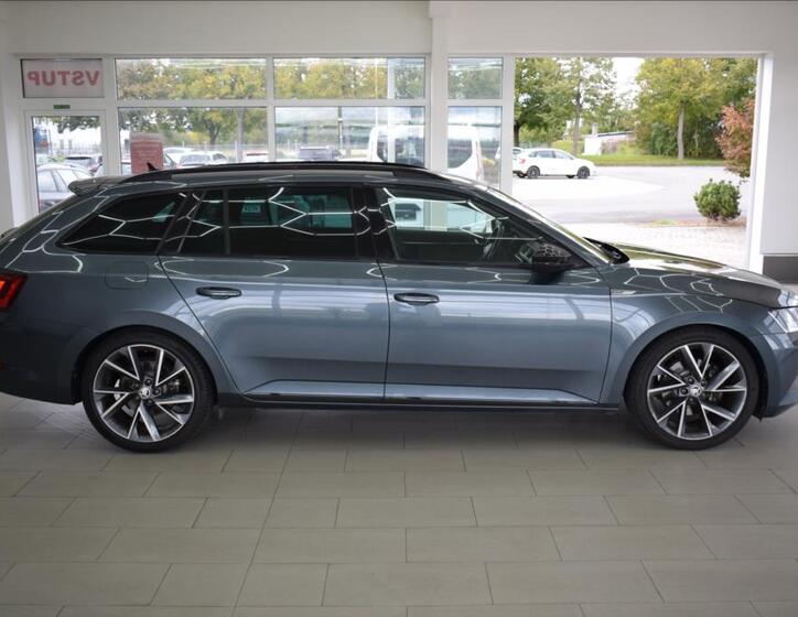 Škoda Superb 4