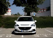 Opel Corsa Hatchback 1,6 l 152 kw