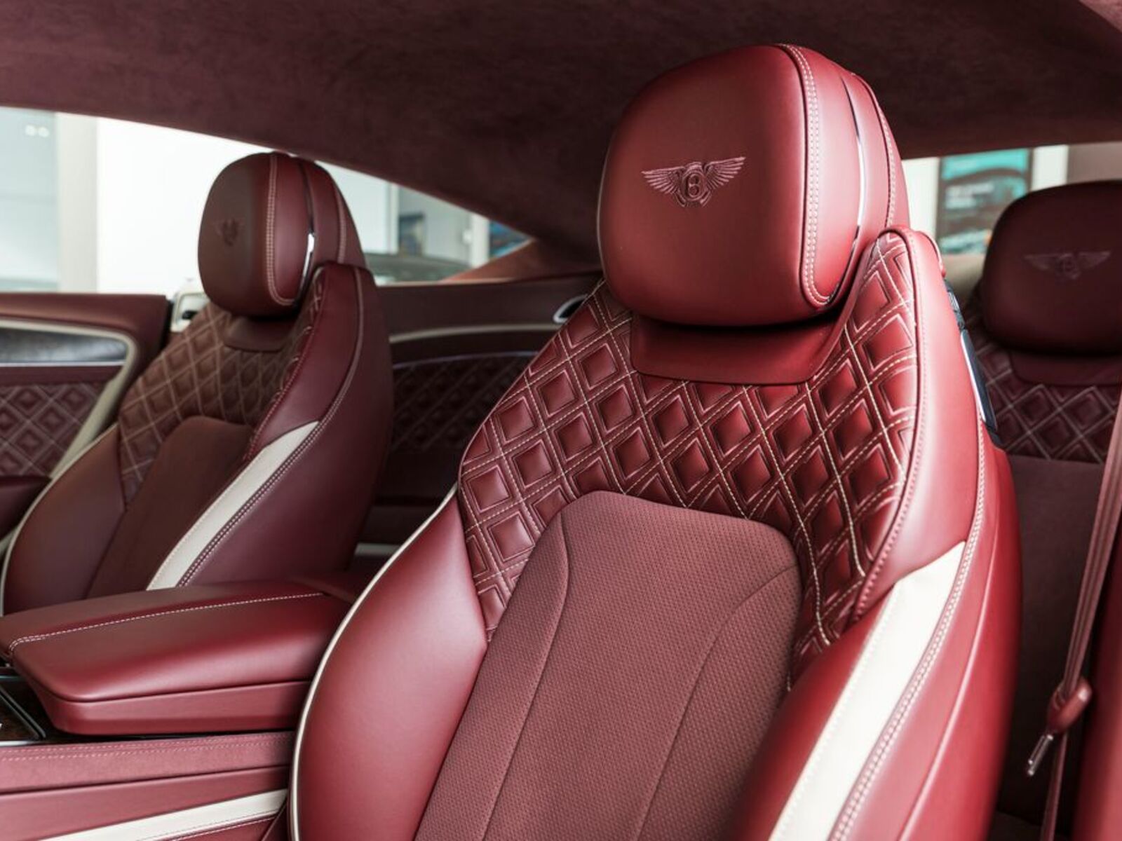 Bentley Continental GT 7