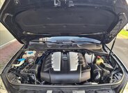 Volkswagen Touareg SUV 4,1 l 250 kw