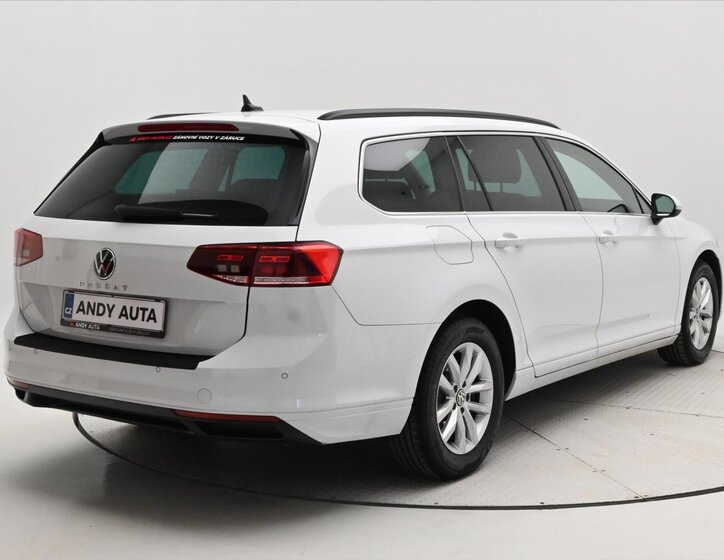 Volkswagen Passat Kombi 2,0 l 110 kw