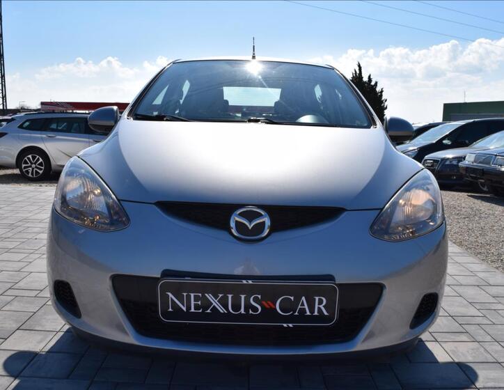 Mazda 2 2