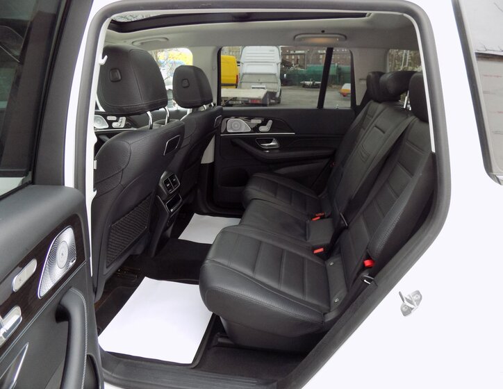 Mercedes-Benz GLS 12