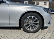 Mercedes-Benz Třídy E Sedan / Limuzína 3,0 l 190 kw