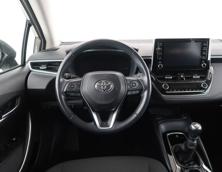 Toyota Corolla Sedan 1,5 l 92 kw