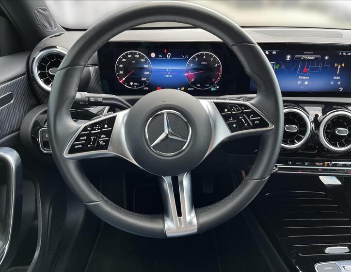 Mercedes-Benz Třídy A 10