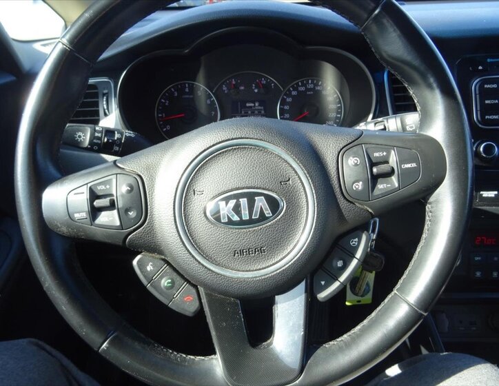 KIA Carens Kombi 1,6 l 99 kw