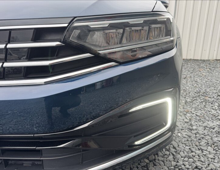 Volkswagen Passat Kombi 1,4 l 0