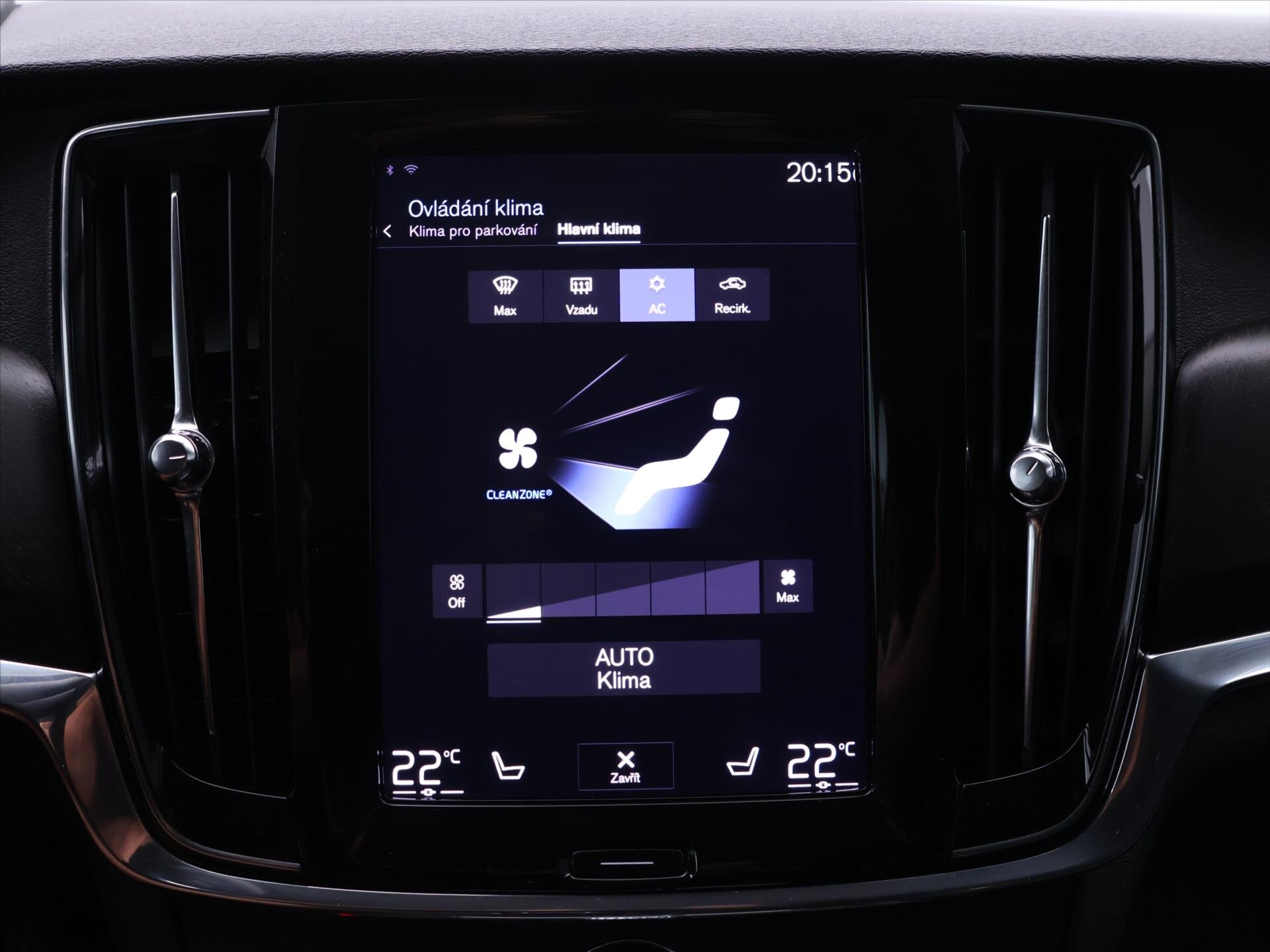 Volvo V90 Kombi 2,0 l 147 kw