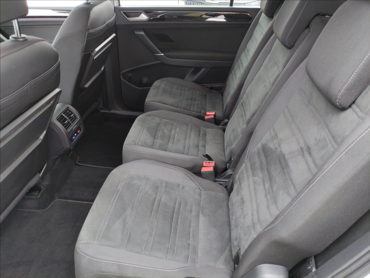 Volkswagen Touran MPV 1,8 l 132 kw