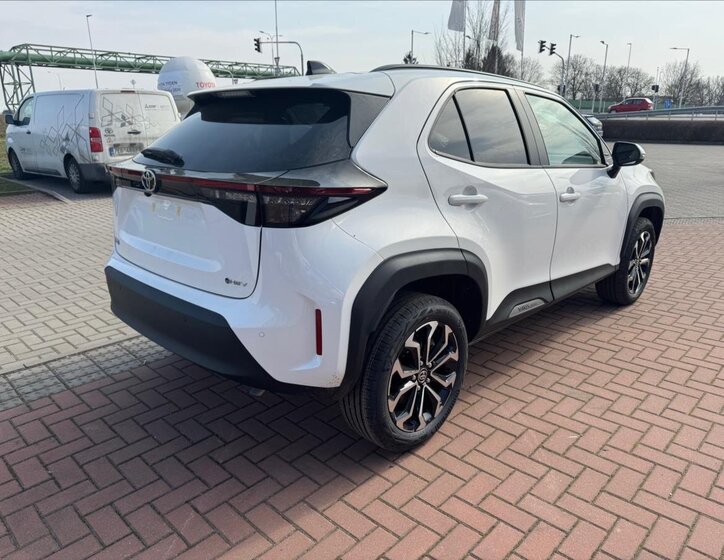 Toyota Yaris Cross Hatchback 1,5 l 85 kw